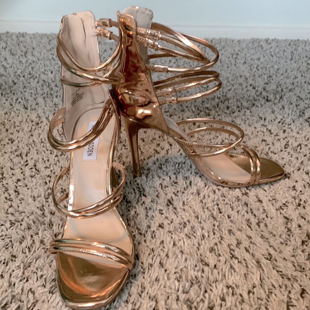 Steve Madden rose gold strappy heel sandals size 8.5